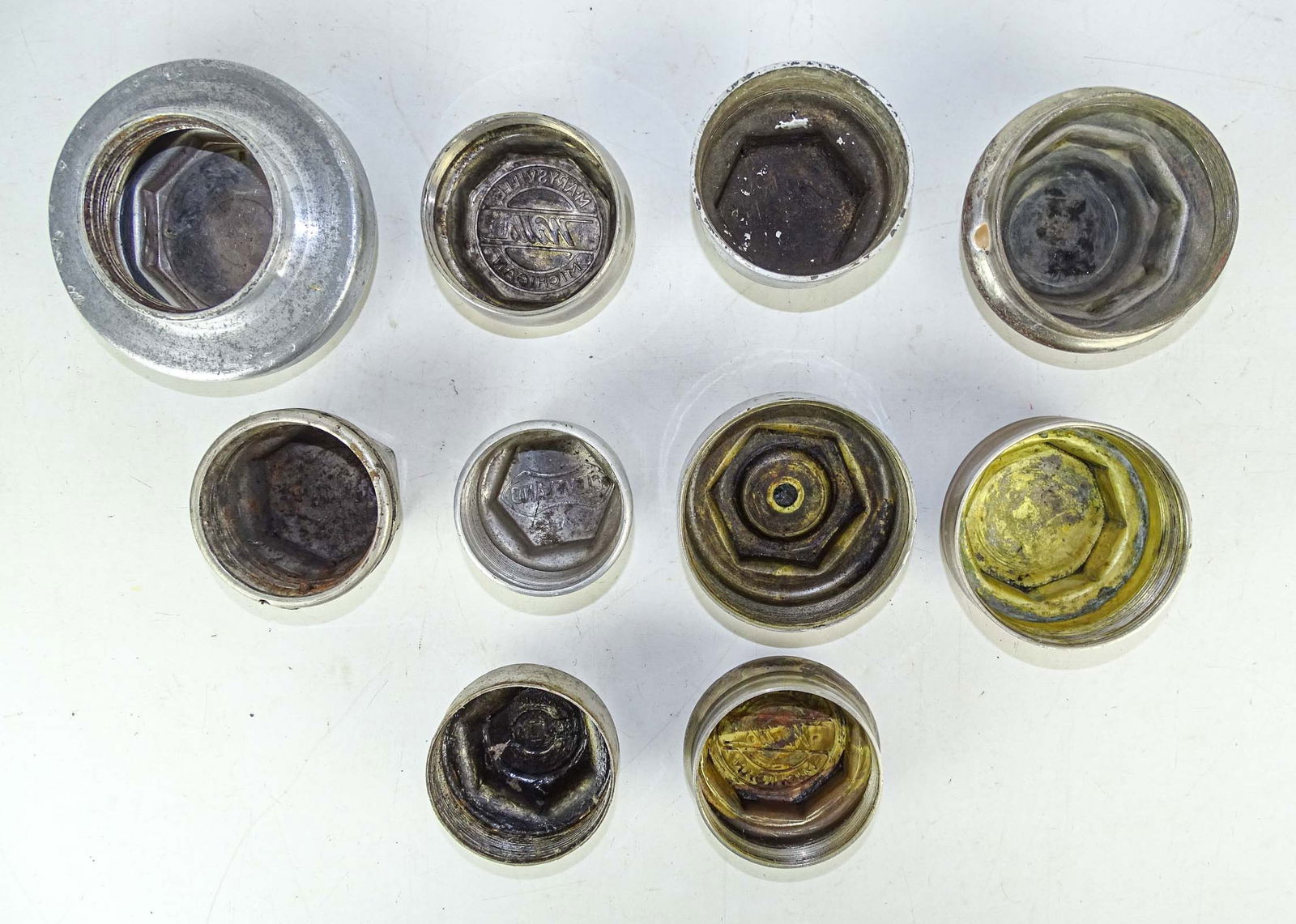 Misc. Vintage Auto Caps - 7