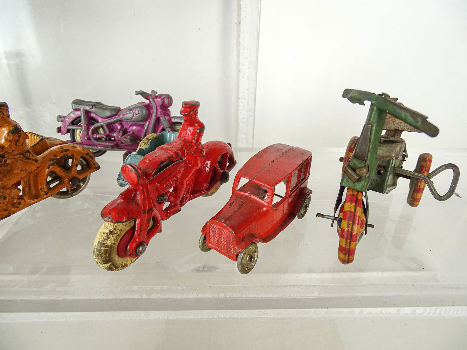 Toy Lot - 4