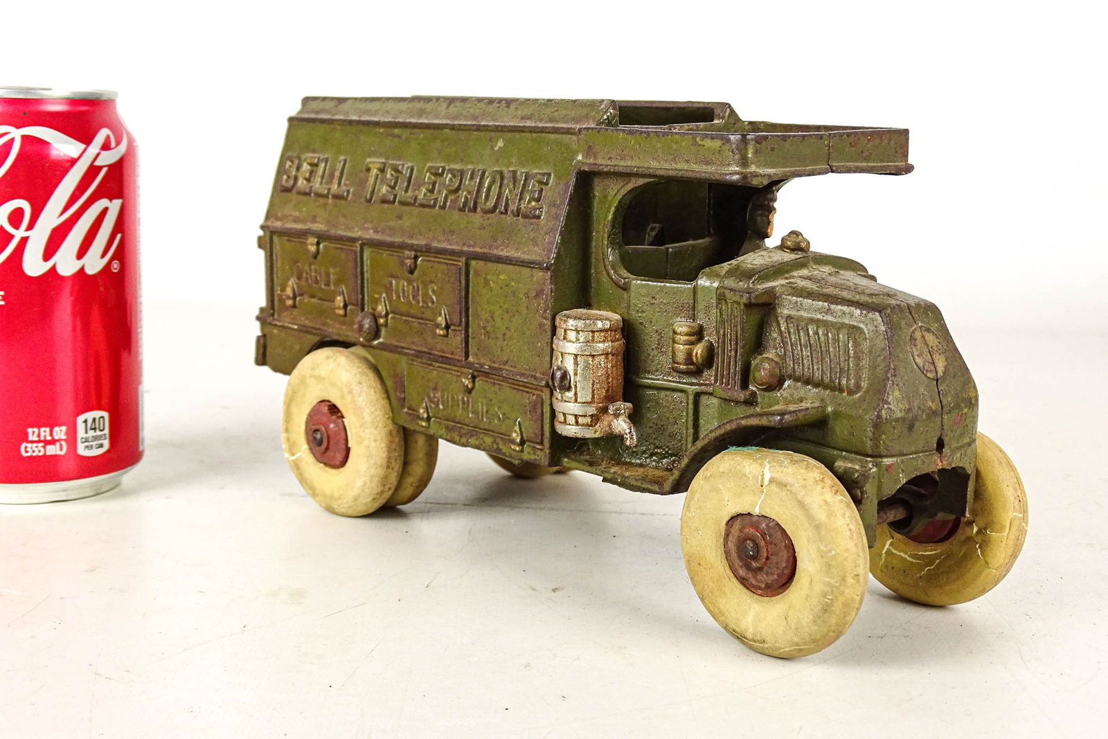 Bell Telelphone Cast Iron Truck (1 of 7)