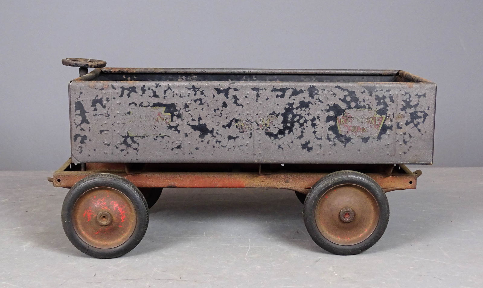 Keystone Floor Train - 2