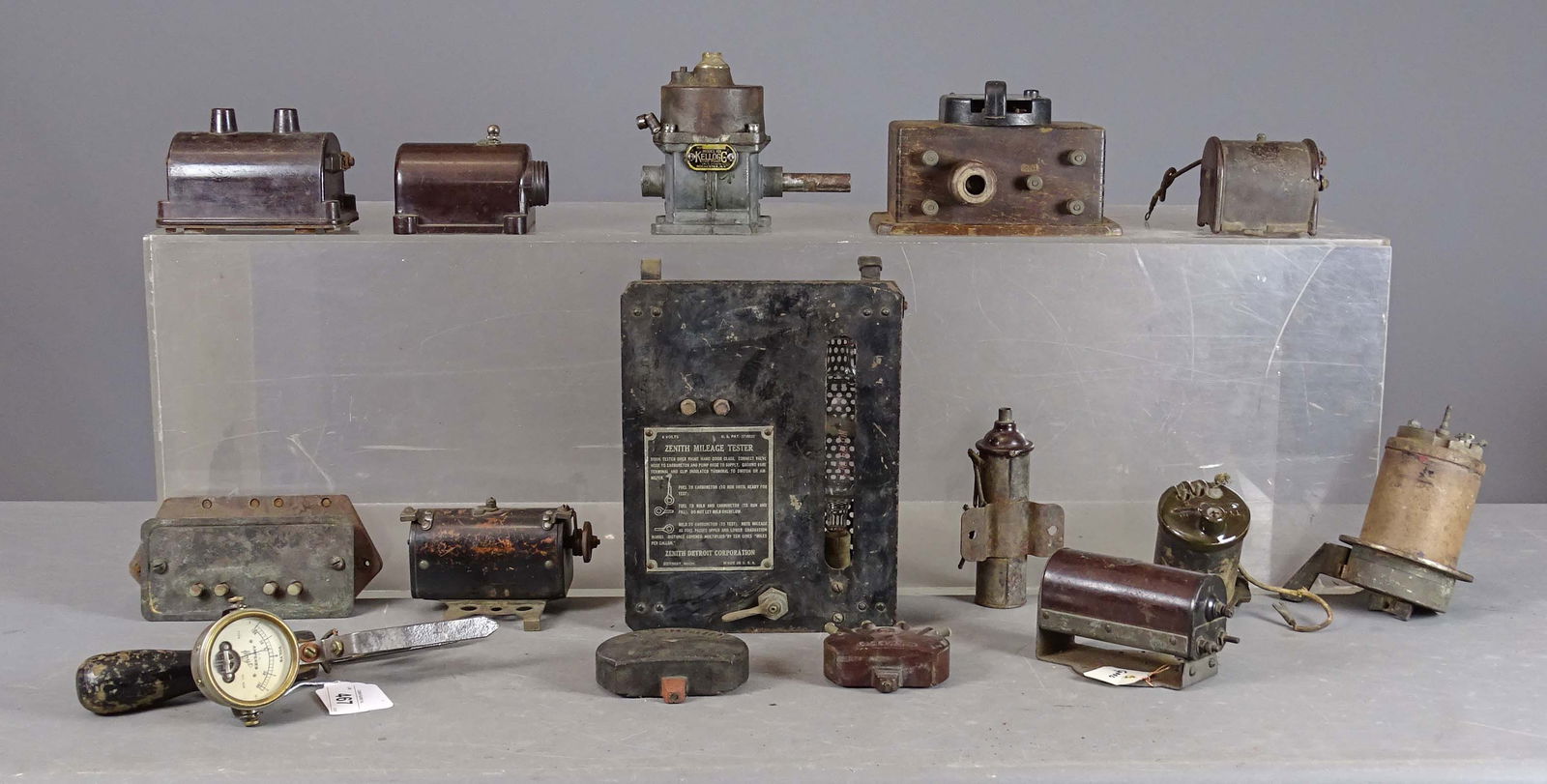 Automobilia Lot (1 of 19)