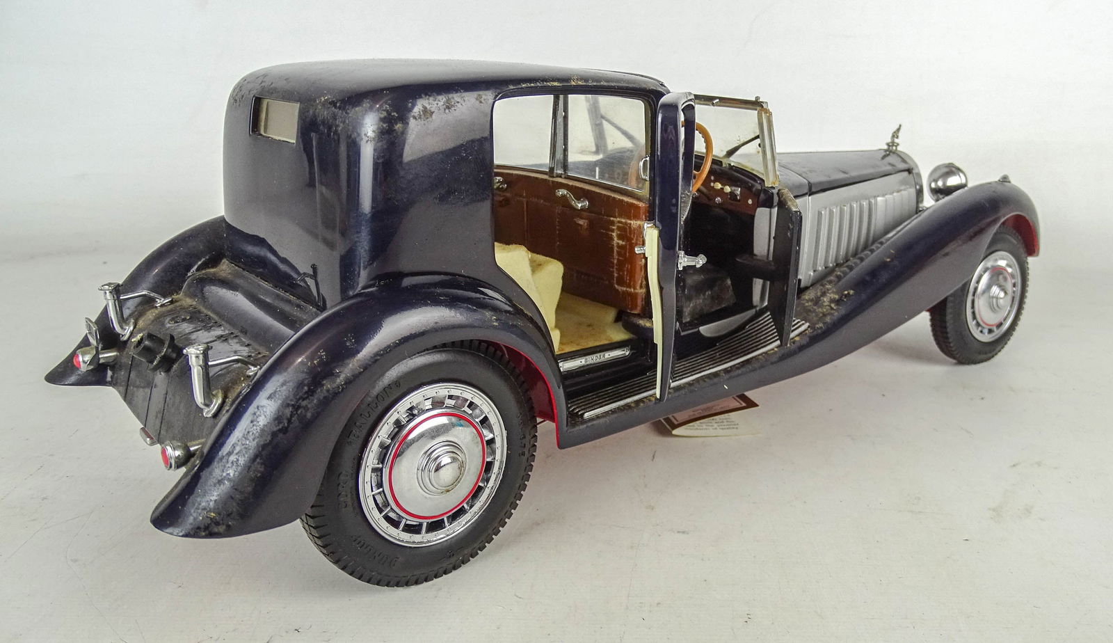 Franklin Mint Bugatti Royale - 6