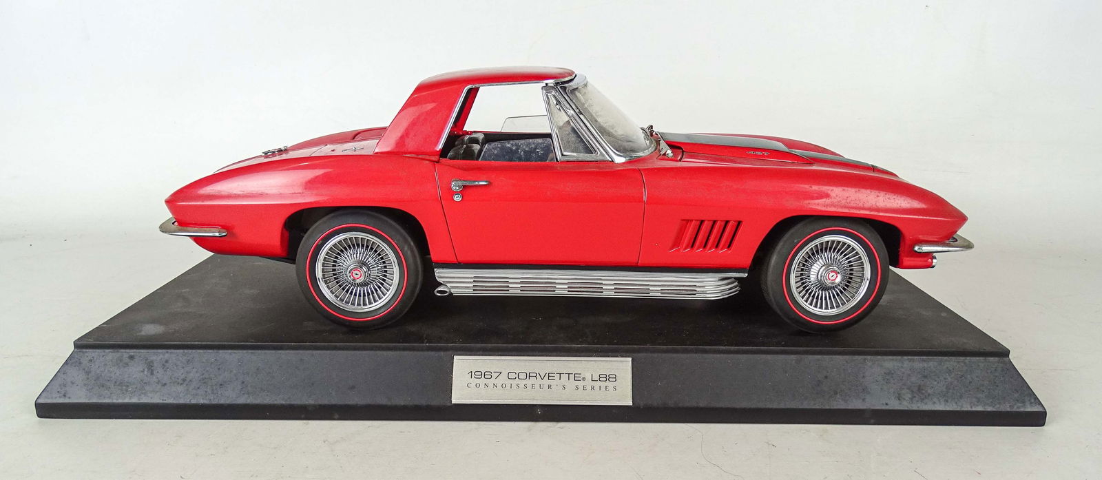 Franklin Mint Corvette Model - 3