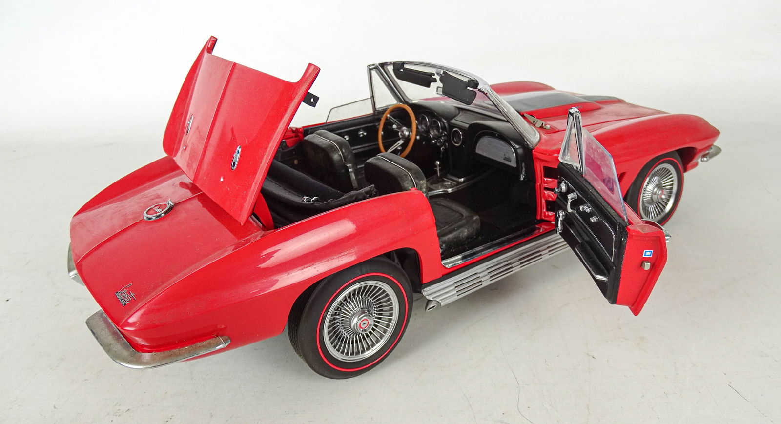 Franklin Mint Corvette Model - 4