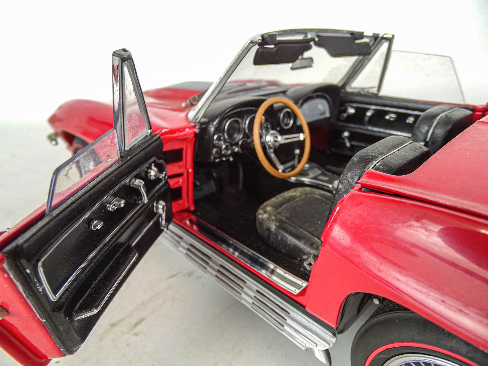 Franklin Mint Corvette Model - 6