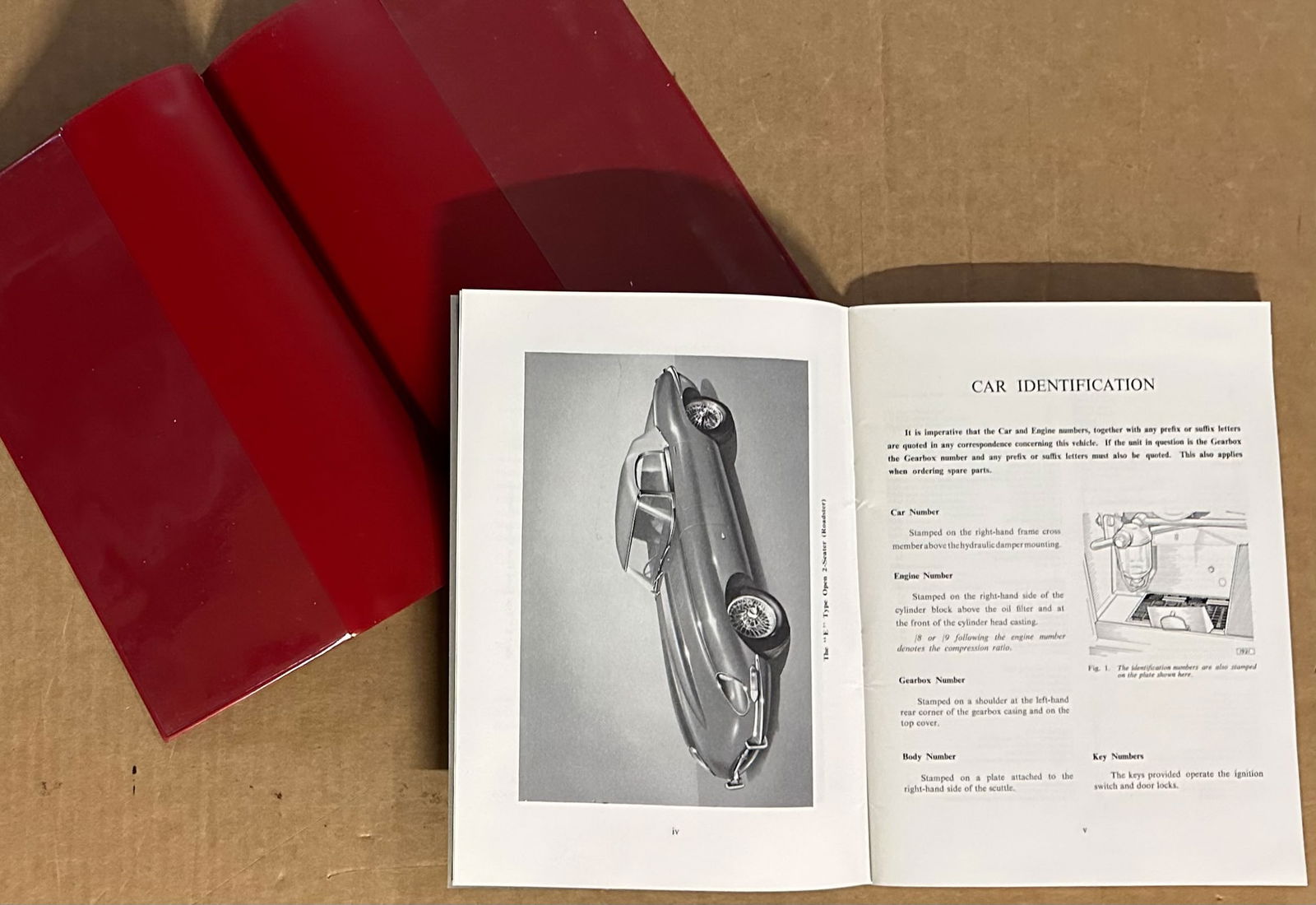 1964 Jaguar Handbook - 2