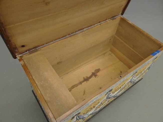 19th c. Blanket Box - 3