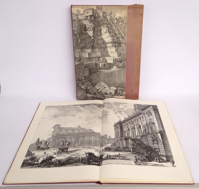 Book: "Piranesi Magnificenza di Roma": Book in original sleeve "Piranesi Magnificenza di Roma", "Edizioni Il Polifilo Milano".