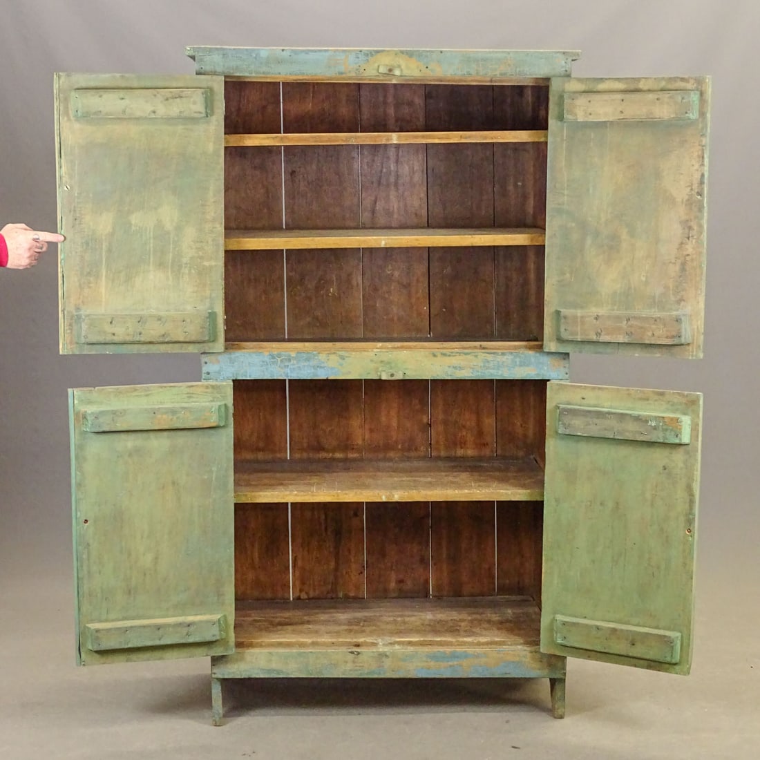 19th c. Four Door Wall Cupboard - 7
