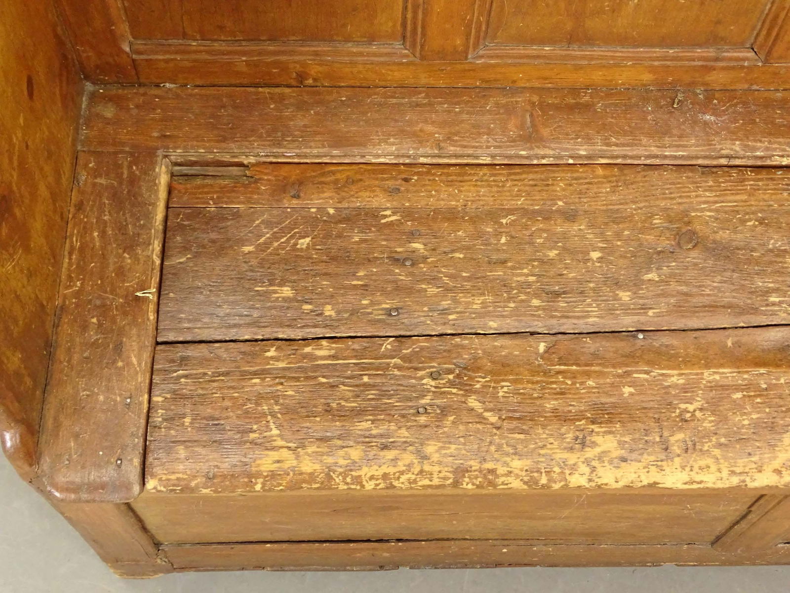 19th c. Pine Settle Bench - 6