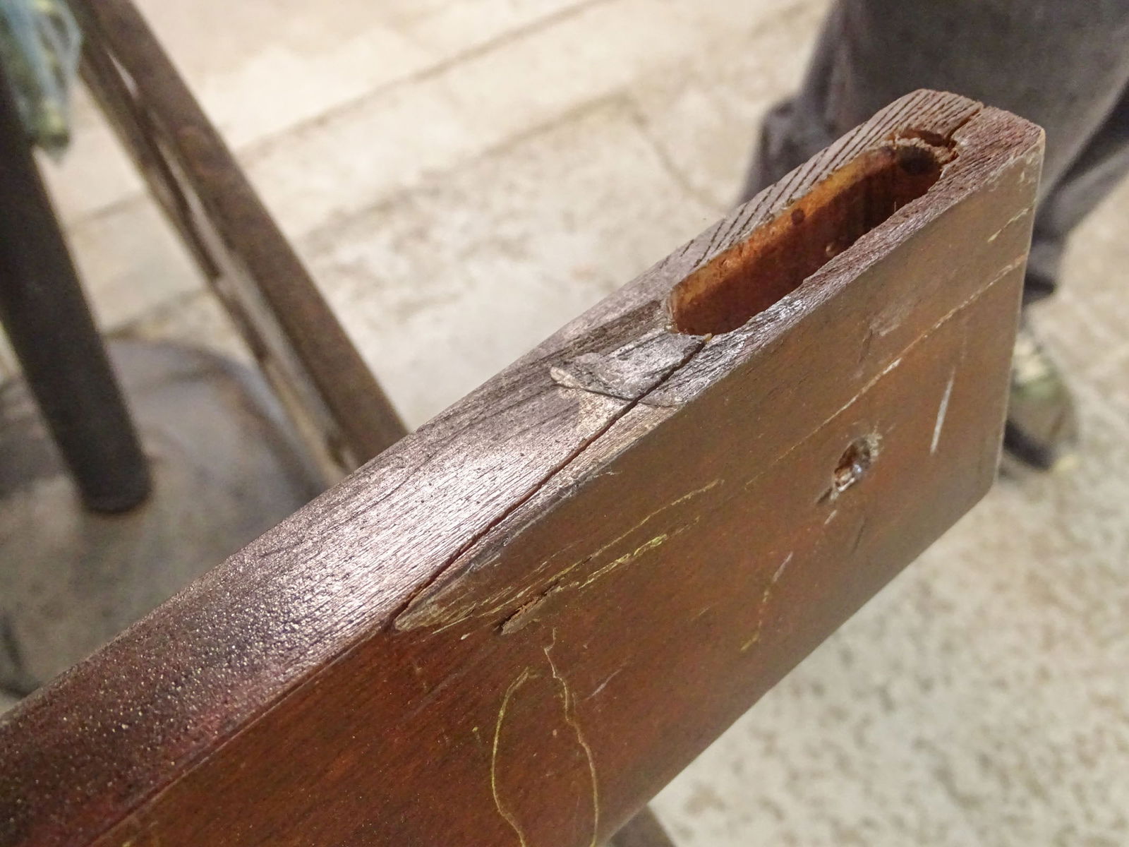 Mahogany Four Poster Bed - 9