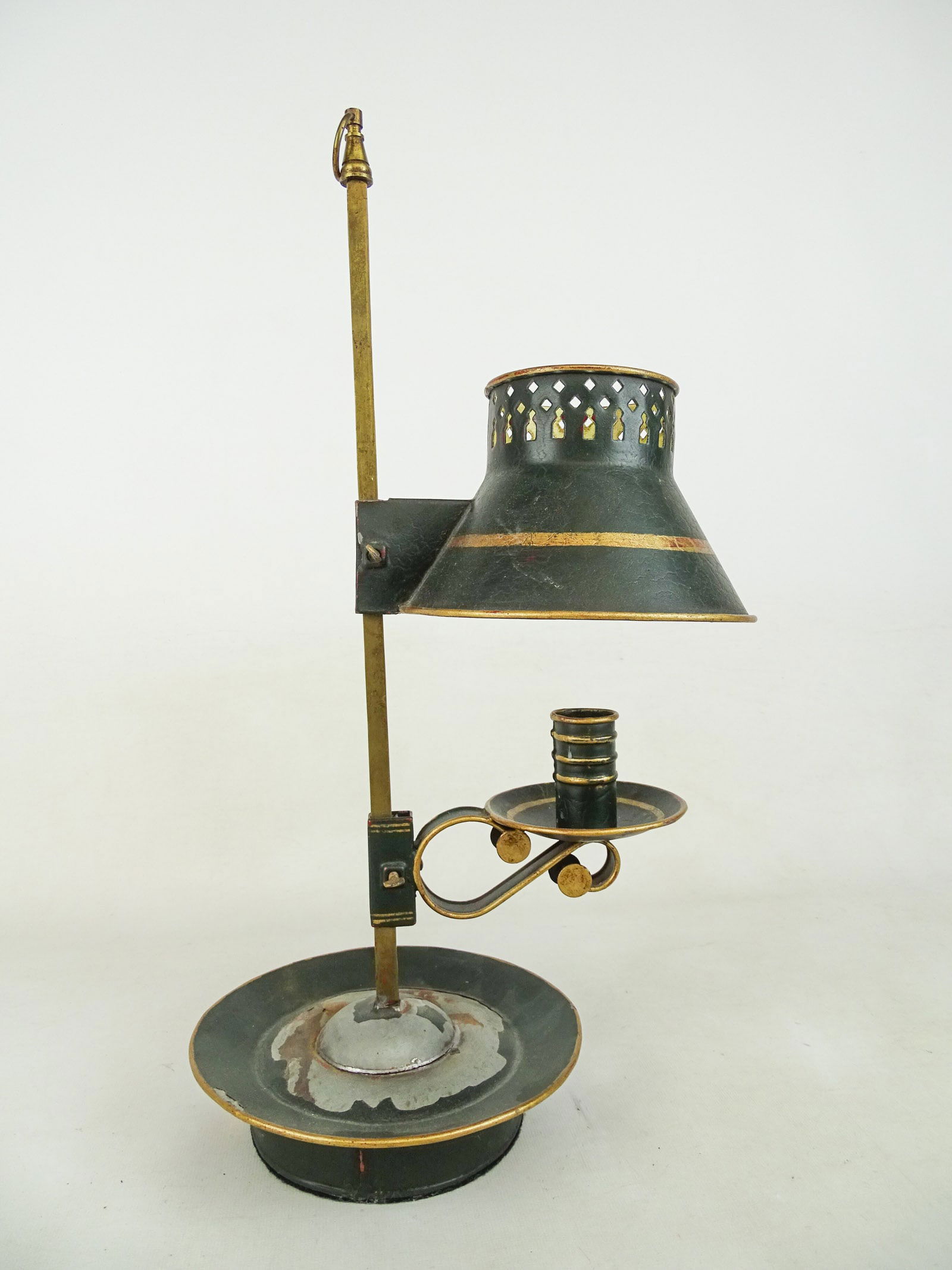 Bouillotte Lamp: Bouillotte style tole lamp. 19" Ht..