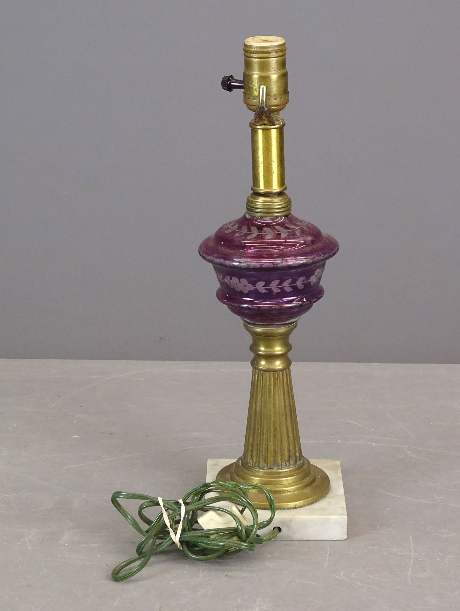 19th c. Oil Lamps - 9