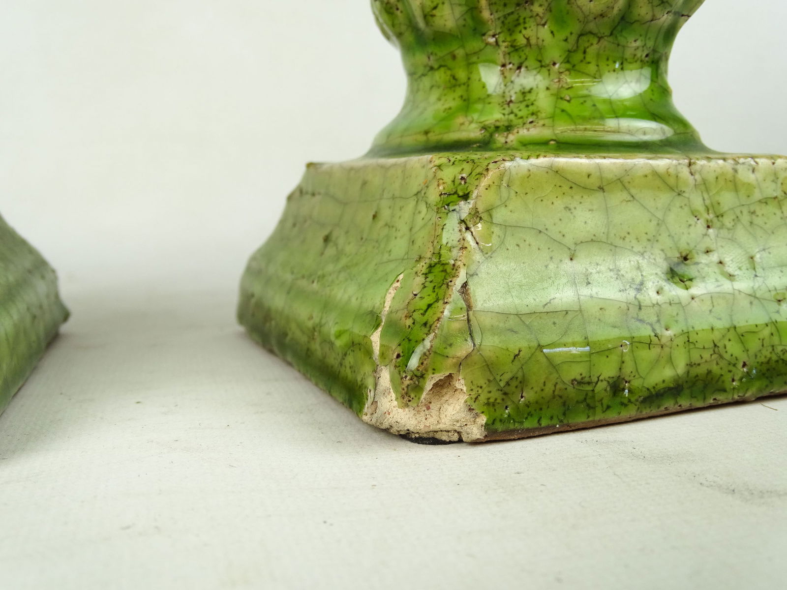 Pair Ceramic Finials - 4