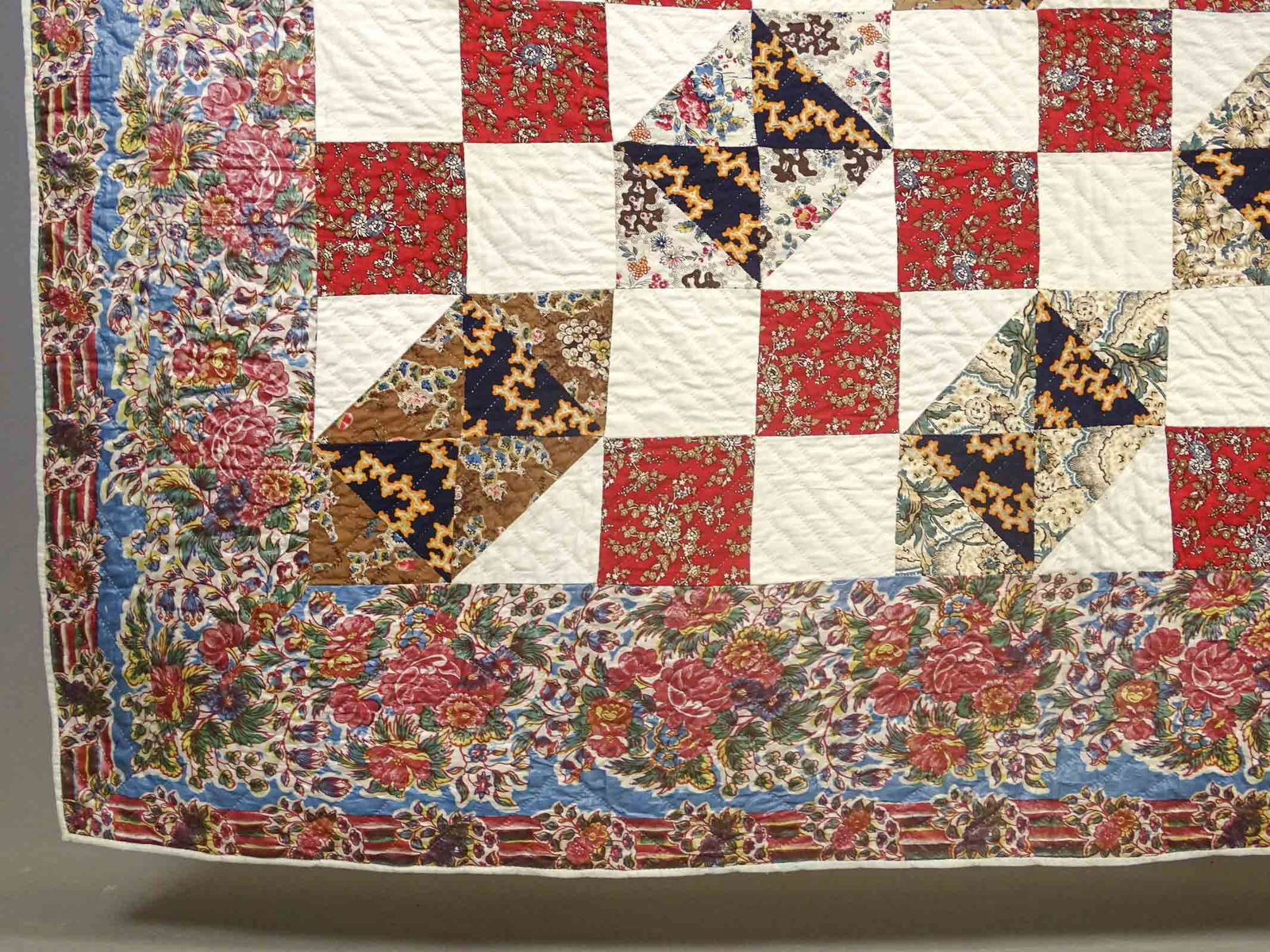 C. 1840 Chintz Border Quilt - 4