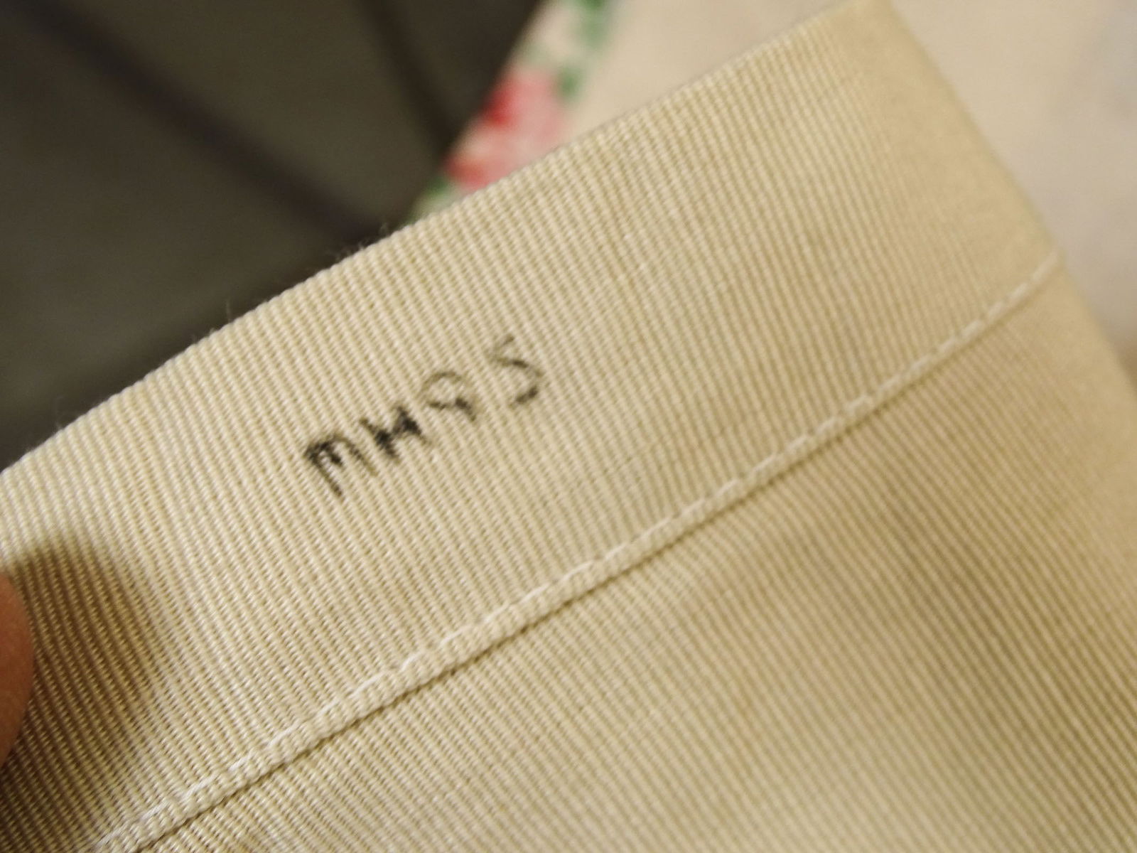 C. 1940's Fabric Samples Summer Spread - 4