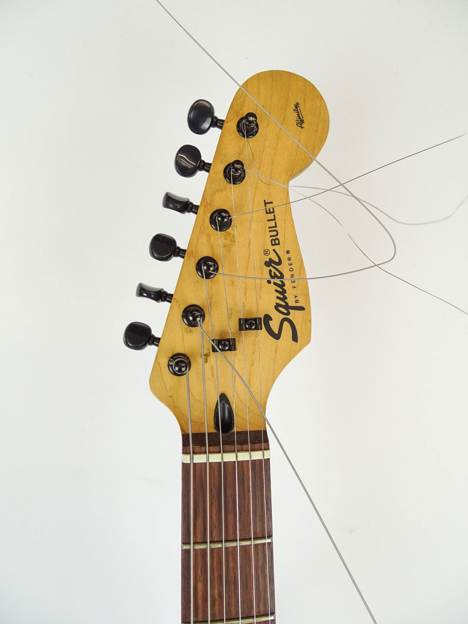 Guitar and Amplifier Lot - 3