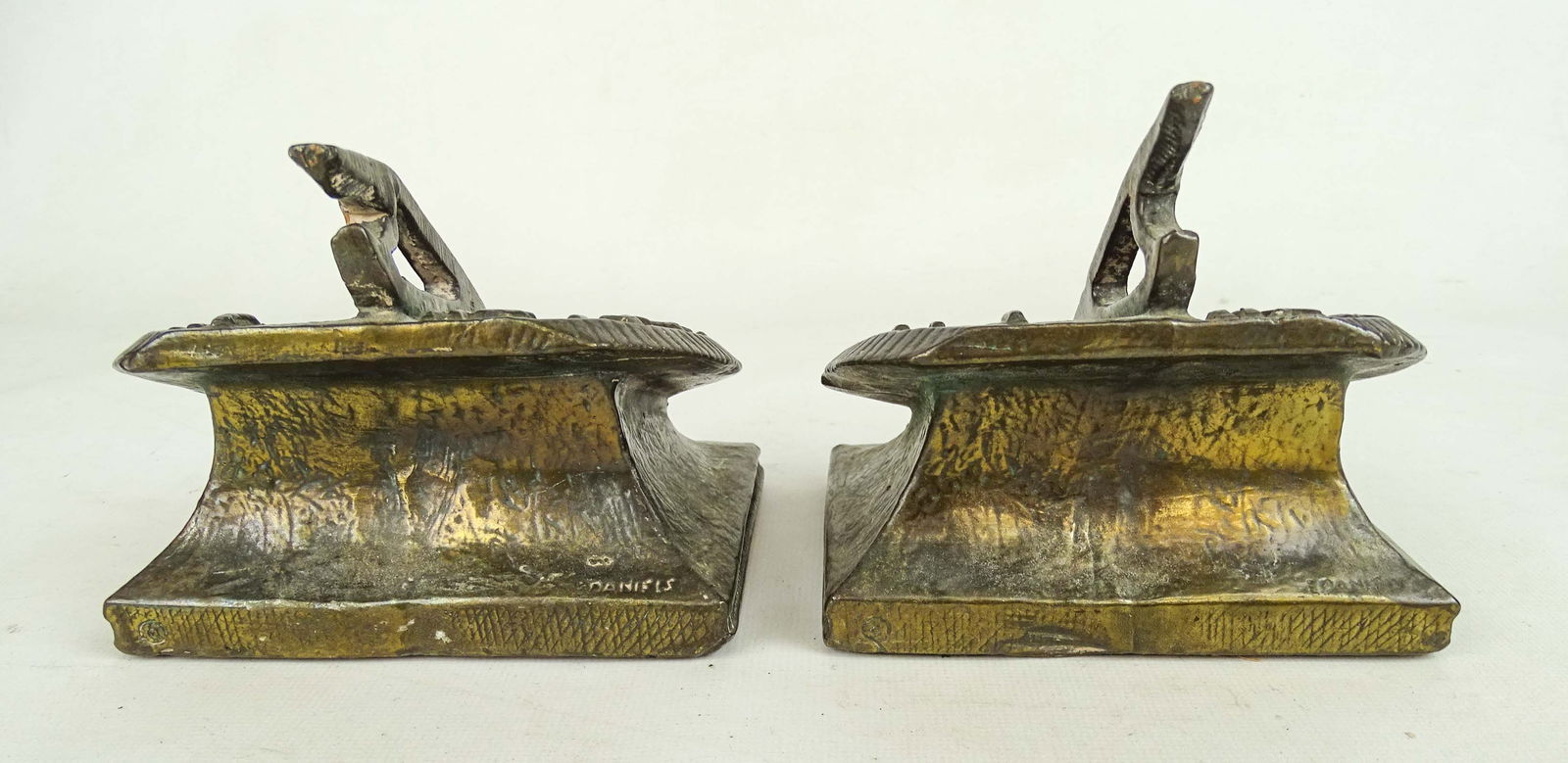Pair Sundial Bookends - 3