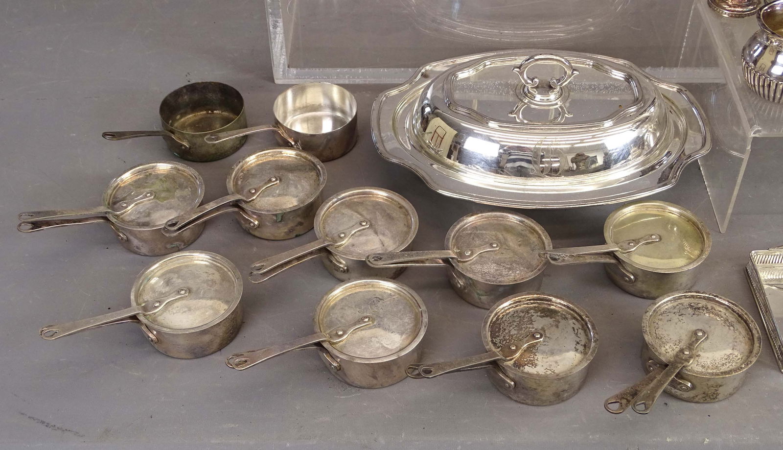 Silverplate Lot - 7