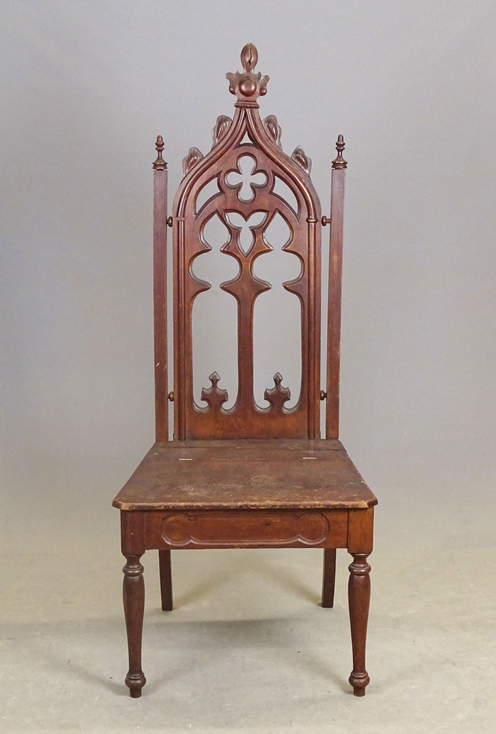 19th c. Gothic Chair - 2