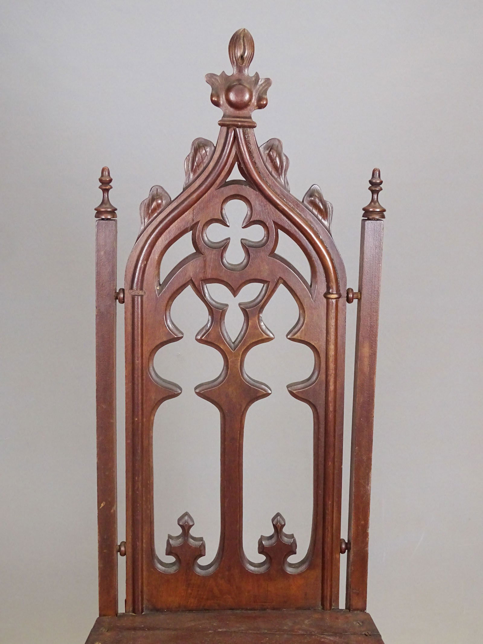 19th c. Gothic Chair - 5