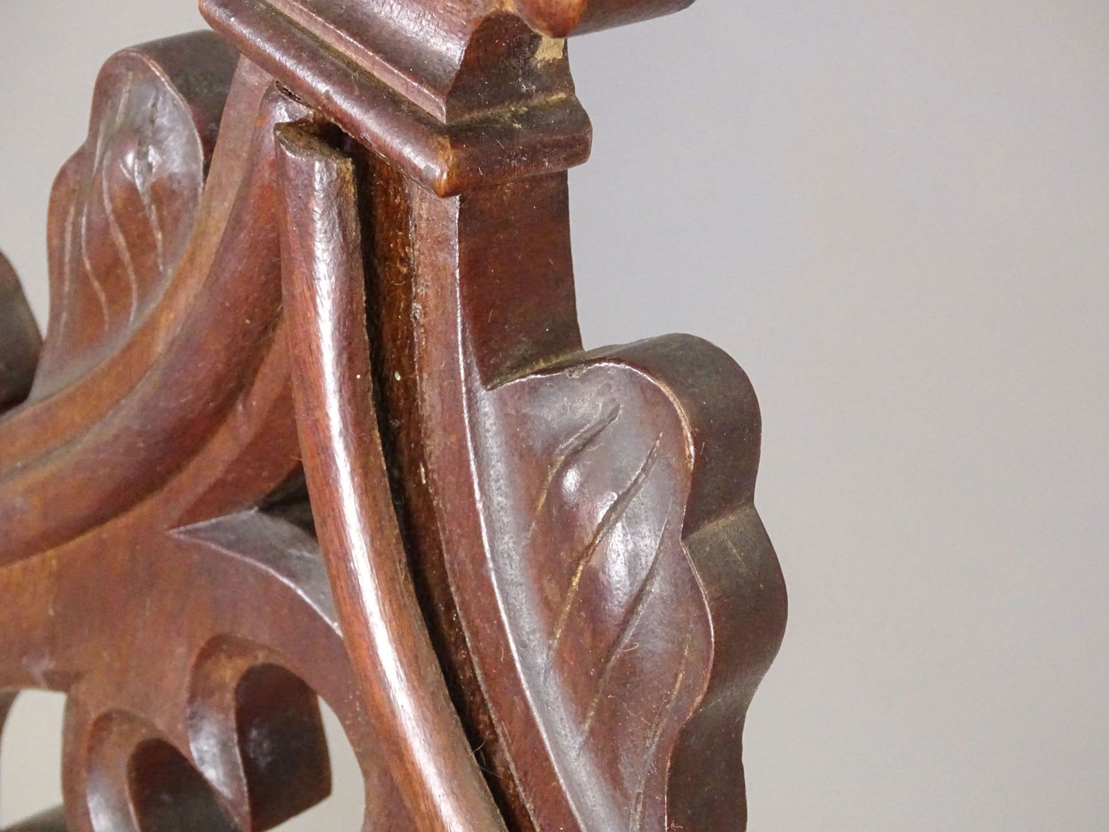 19th c. Gothic Chair - 6