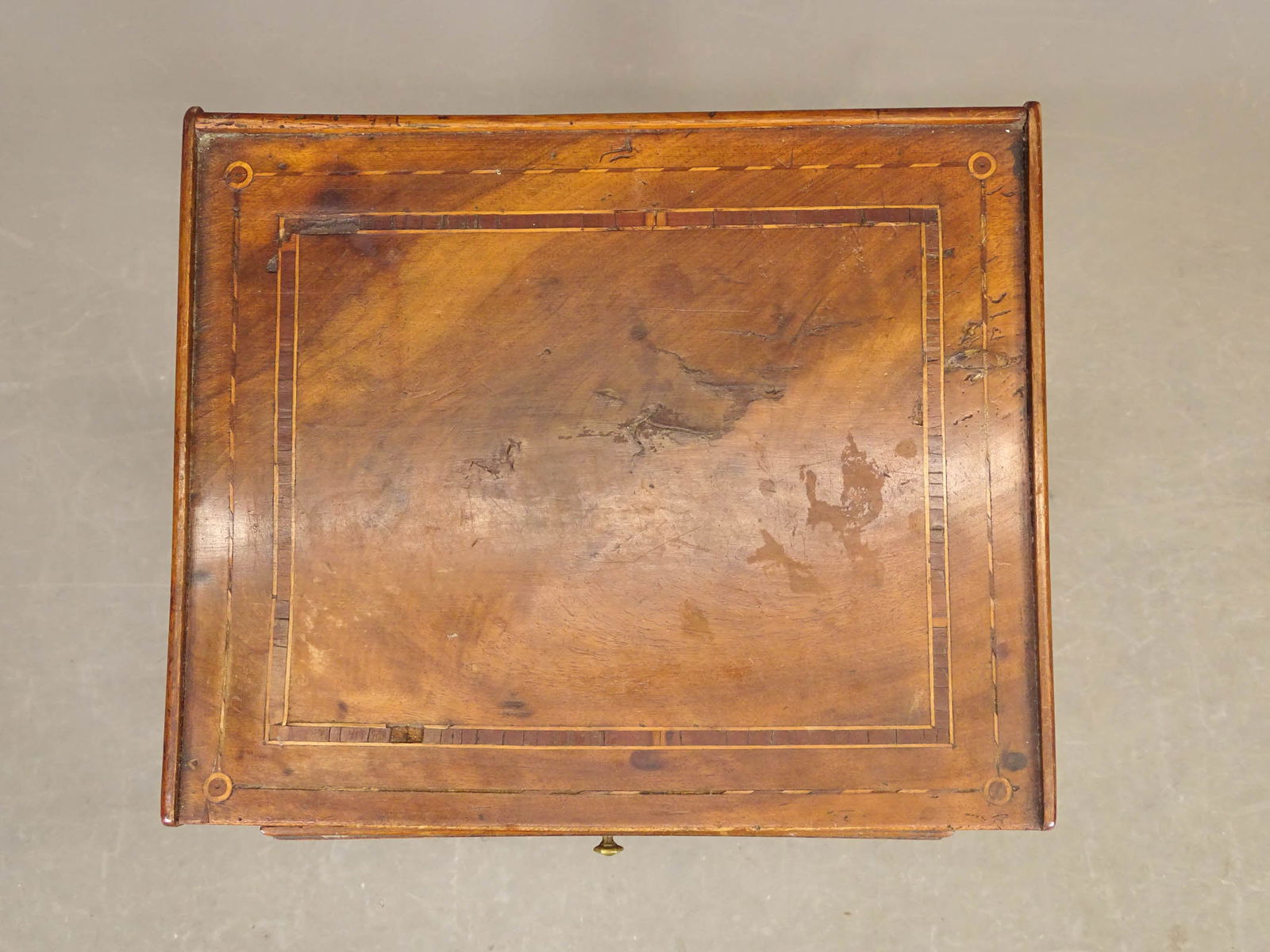 19th c. Hepplewhite Stand - 4