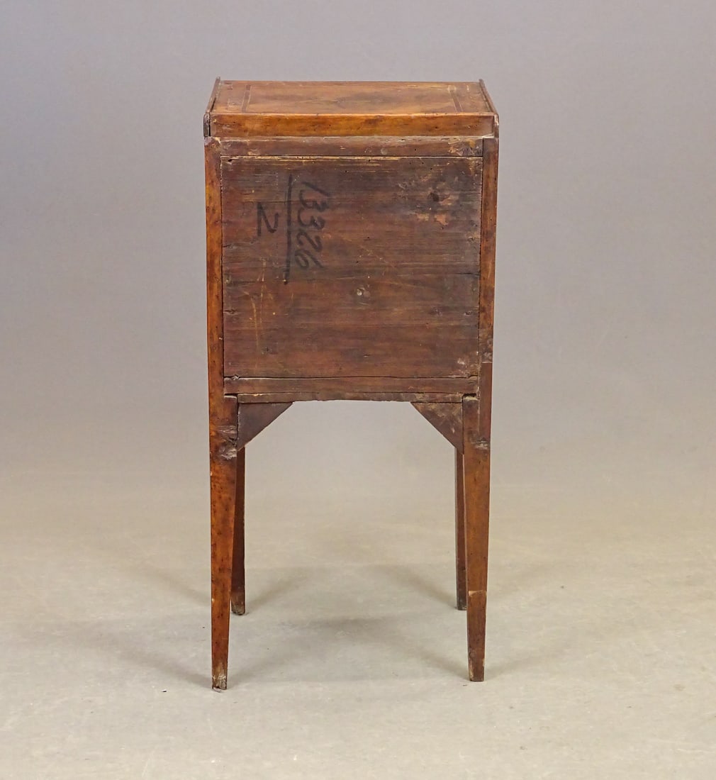 19th c. Hepplewhite Stand - 7