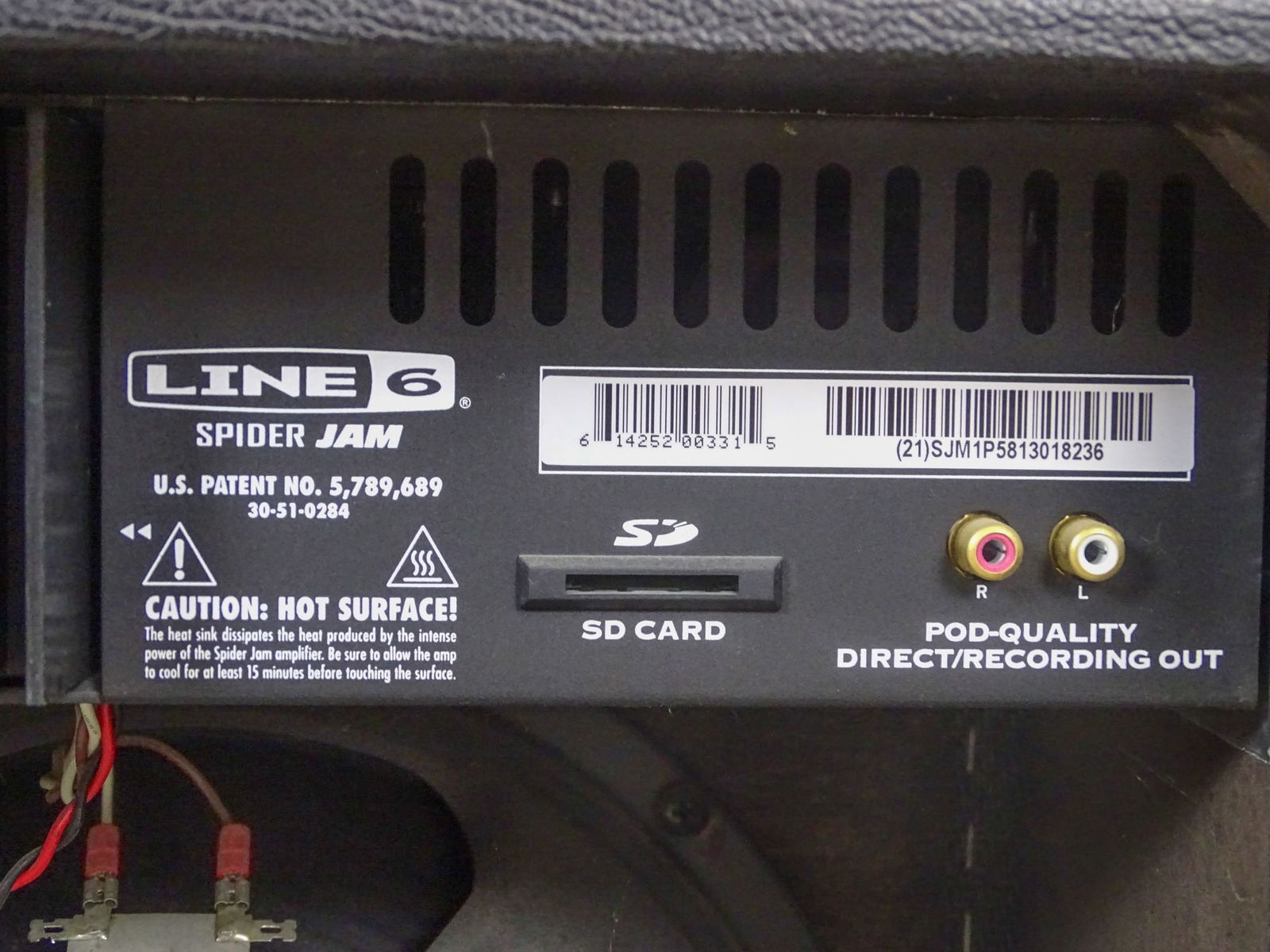 Line 6 Guitar Amplifier - 9