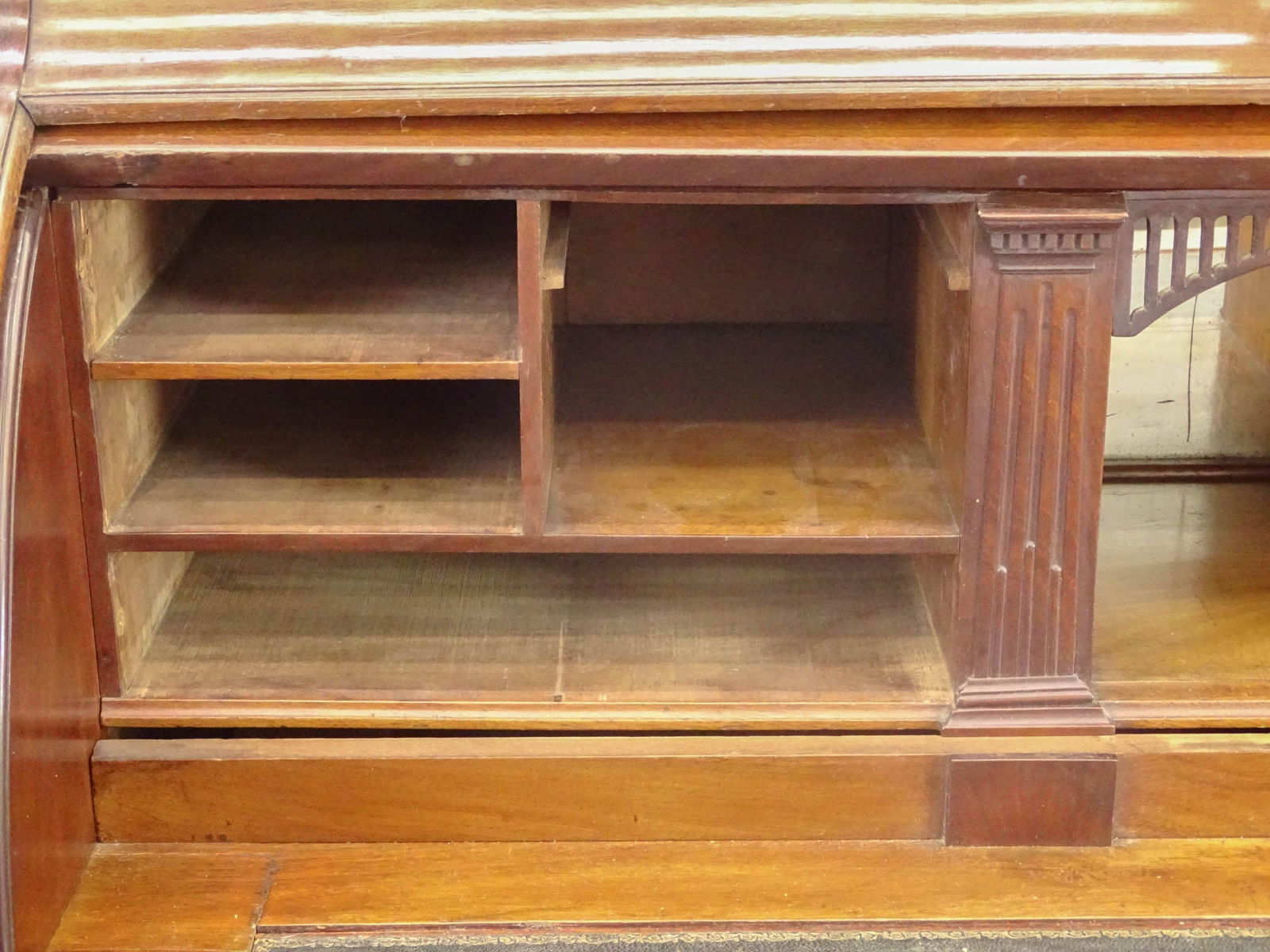 Continental Cylinder Desk - 5