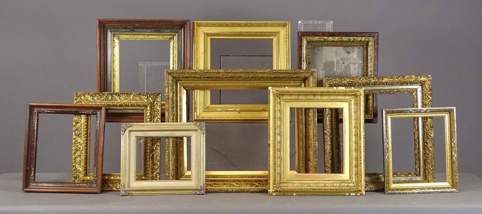 Early Frame Lot: Lot (10) early frames.