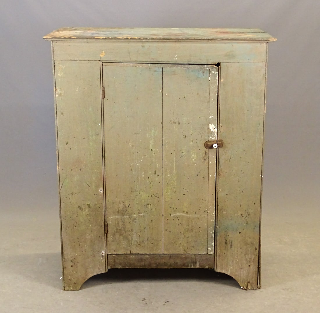 19th c. Single Door Cupboard - 2