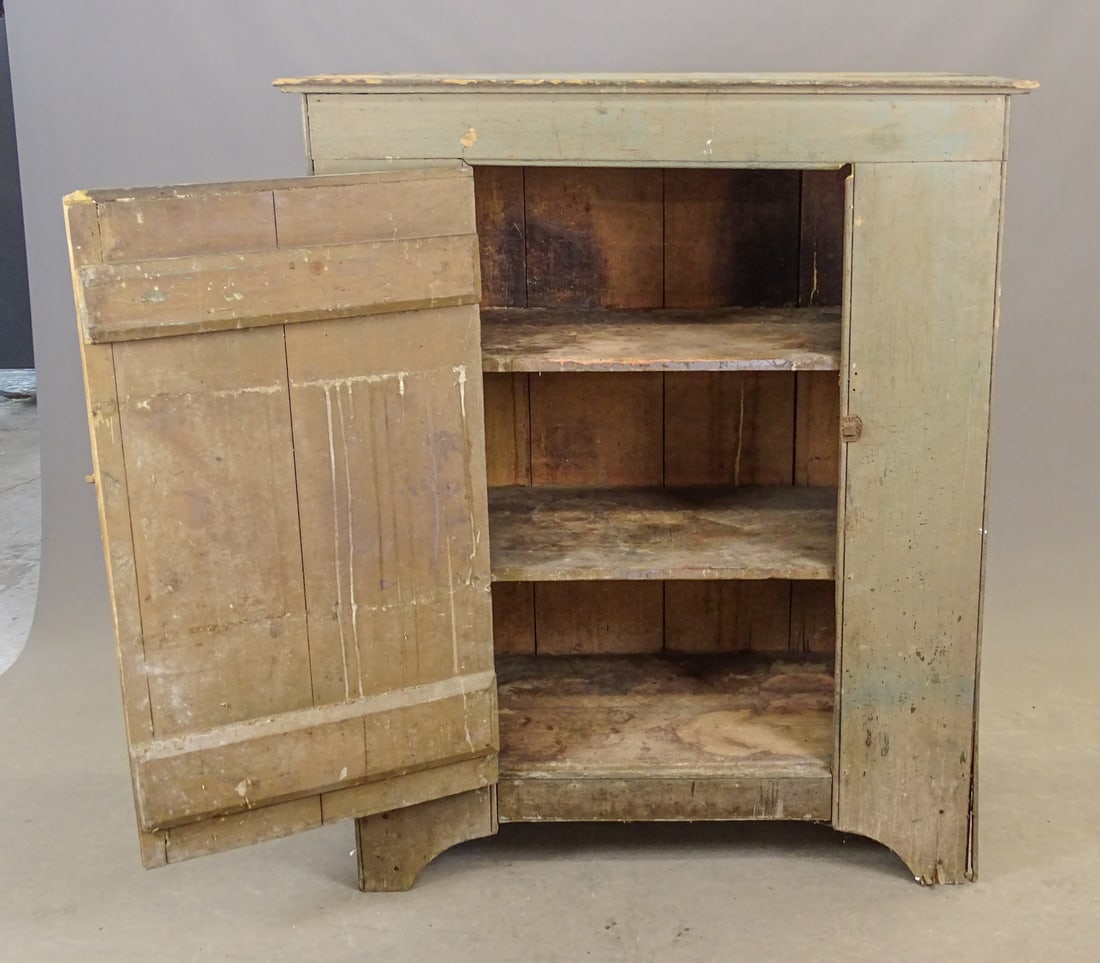 19th c. Single Door Cupboard - 4