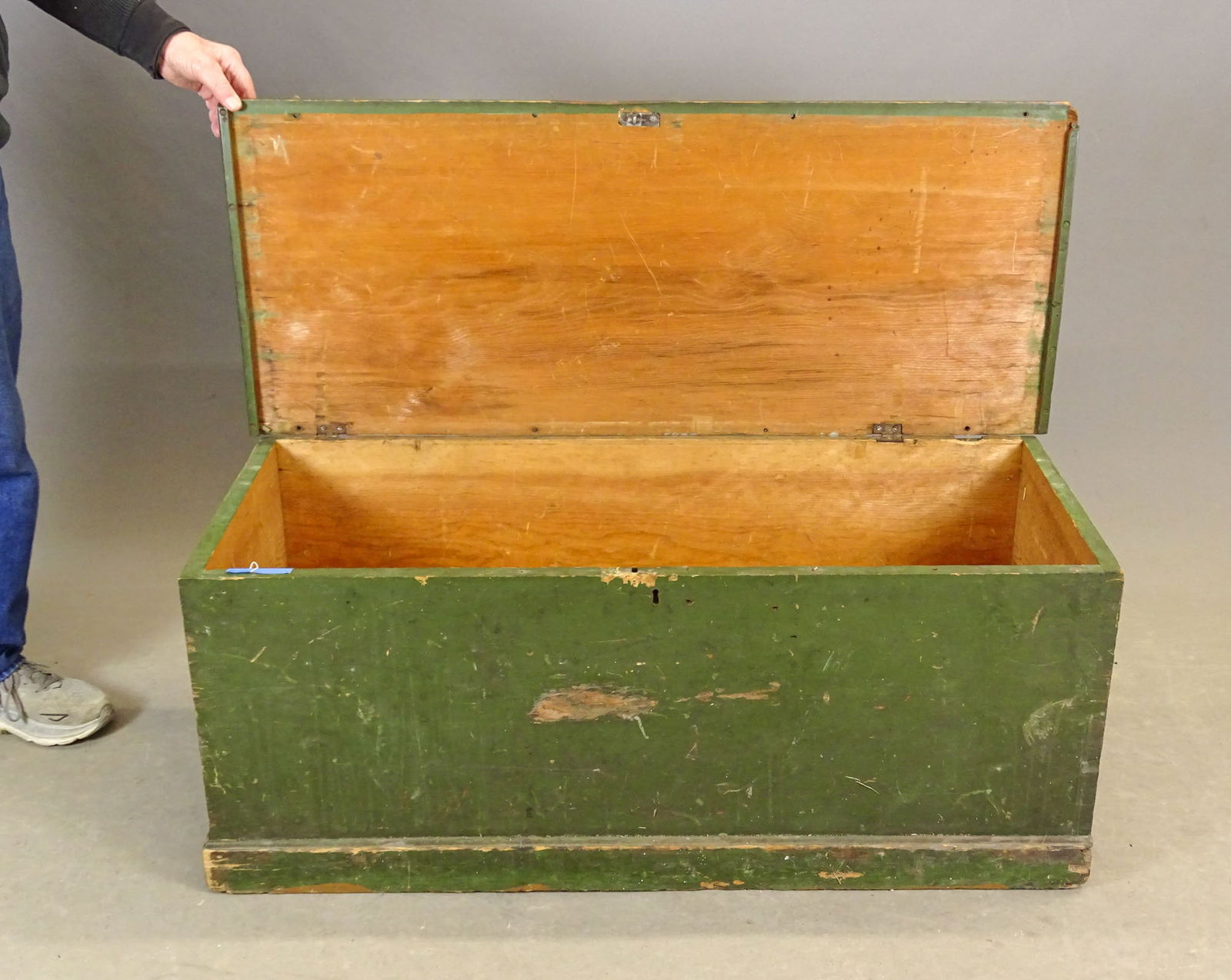 19th c. Blanket Box - 4