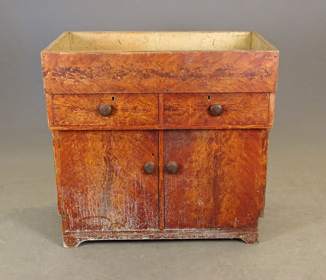 19th c. Two Drawer Drysink - 2