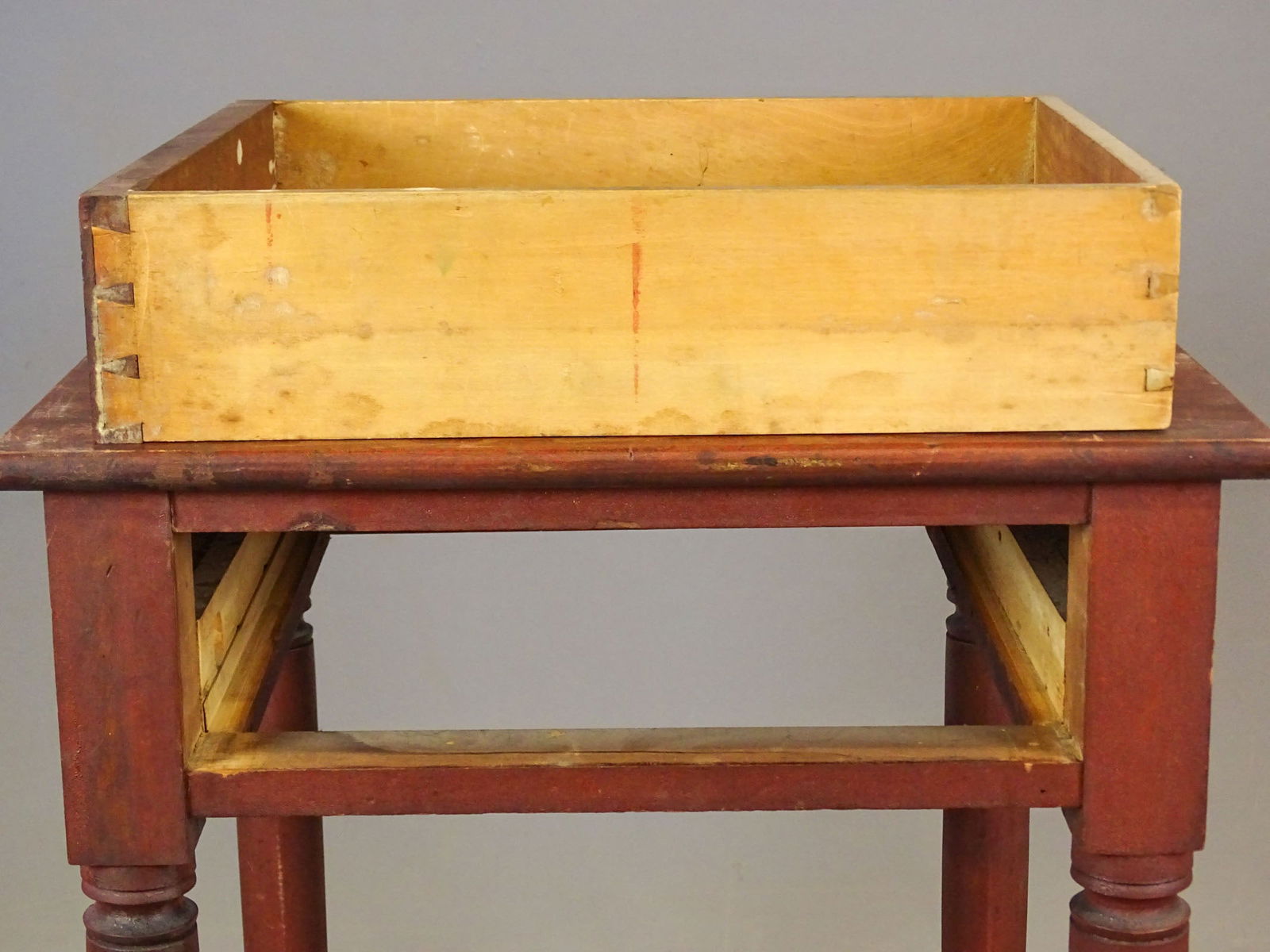 19th c. Single Drawer Stand - 5