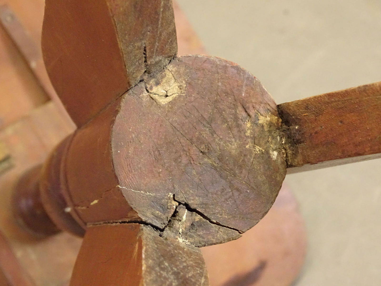 19th c. Tilt Top Candlestand - 8