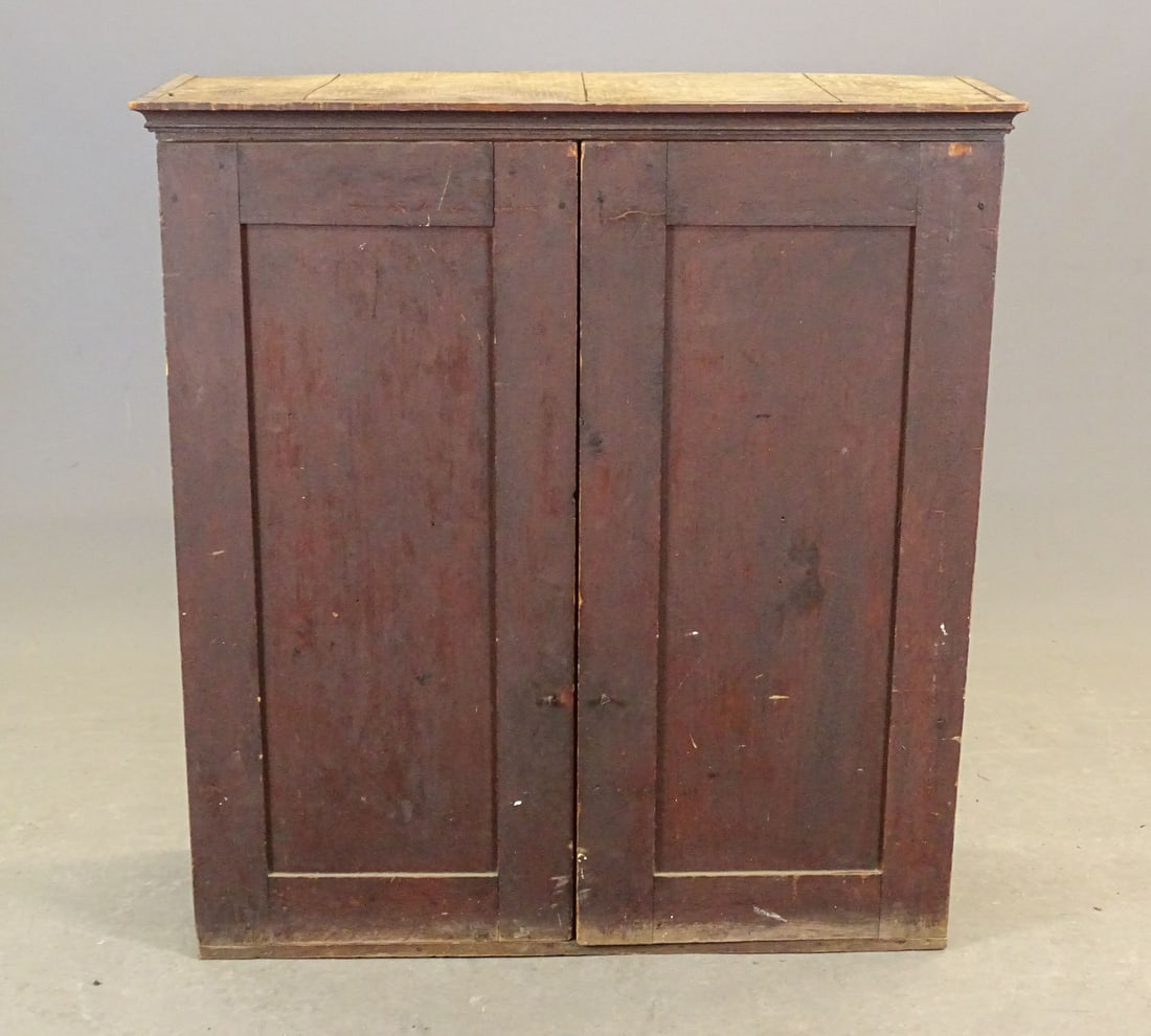 19th c. Two Door Cupboard - 2