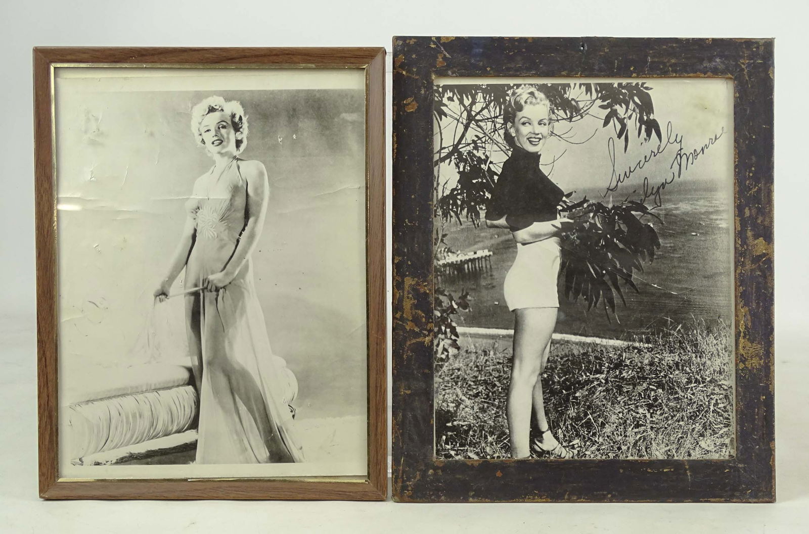 Marilyn Monroe Lot: Lot: Marilyn Monroe autograph & photo. Frame 11 1/2" x 9 1/2".