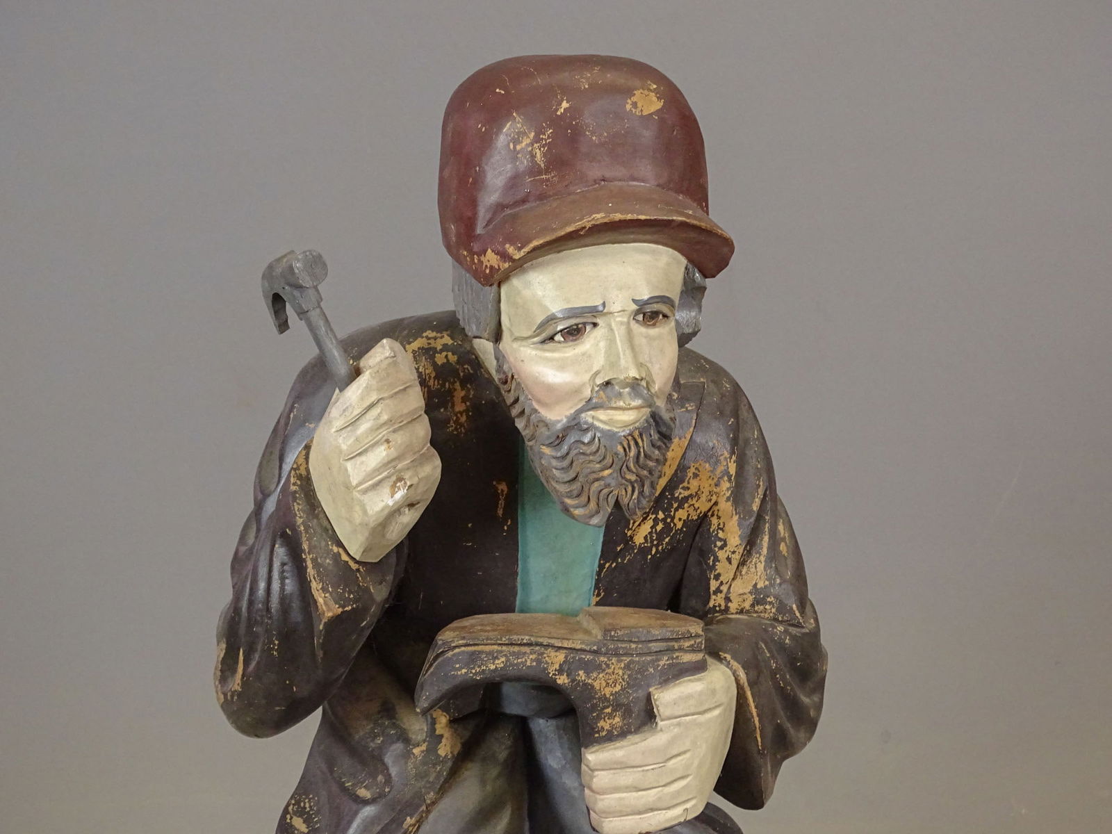 Wooden Cobbler Statue - 4