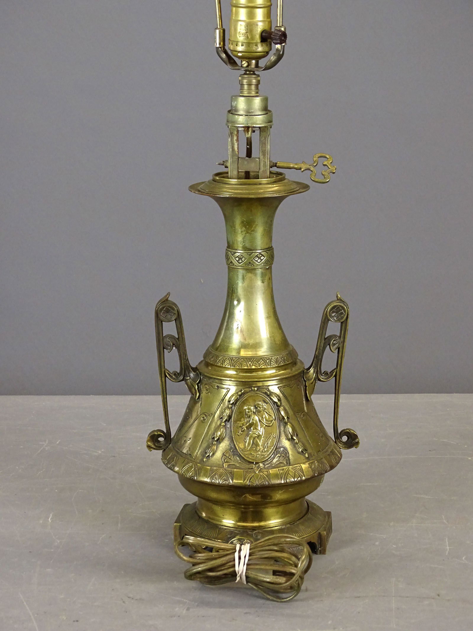 Student Lamp Lot - 6