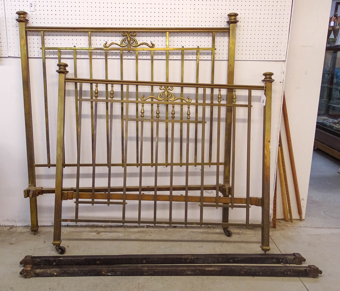 Brass Bed (1 of 5)