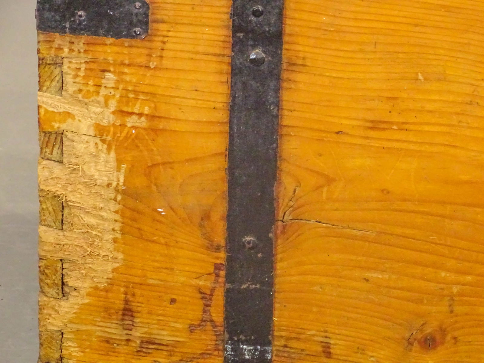 19th c. Continental Trunk - 7