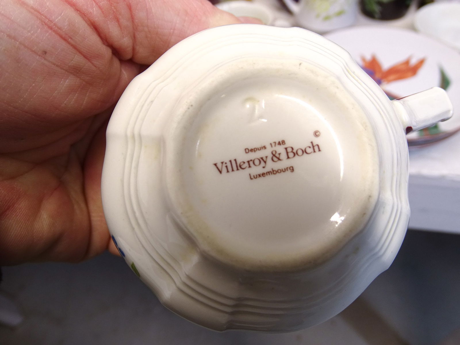 Large Porcelains Lot - 11