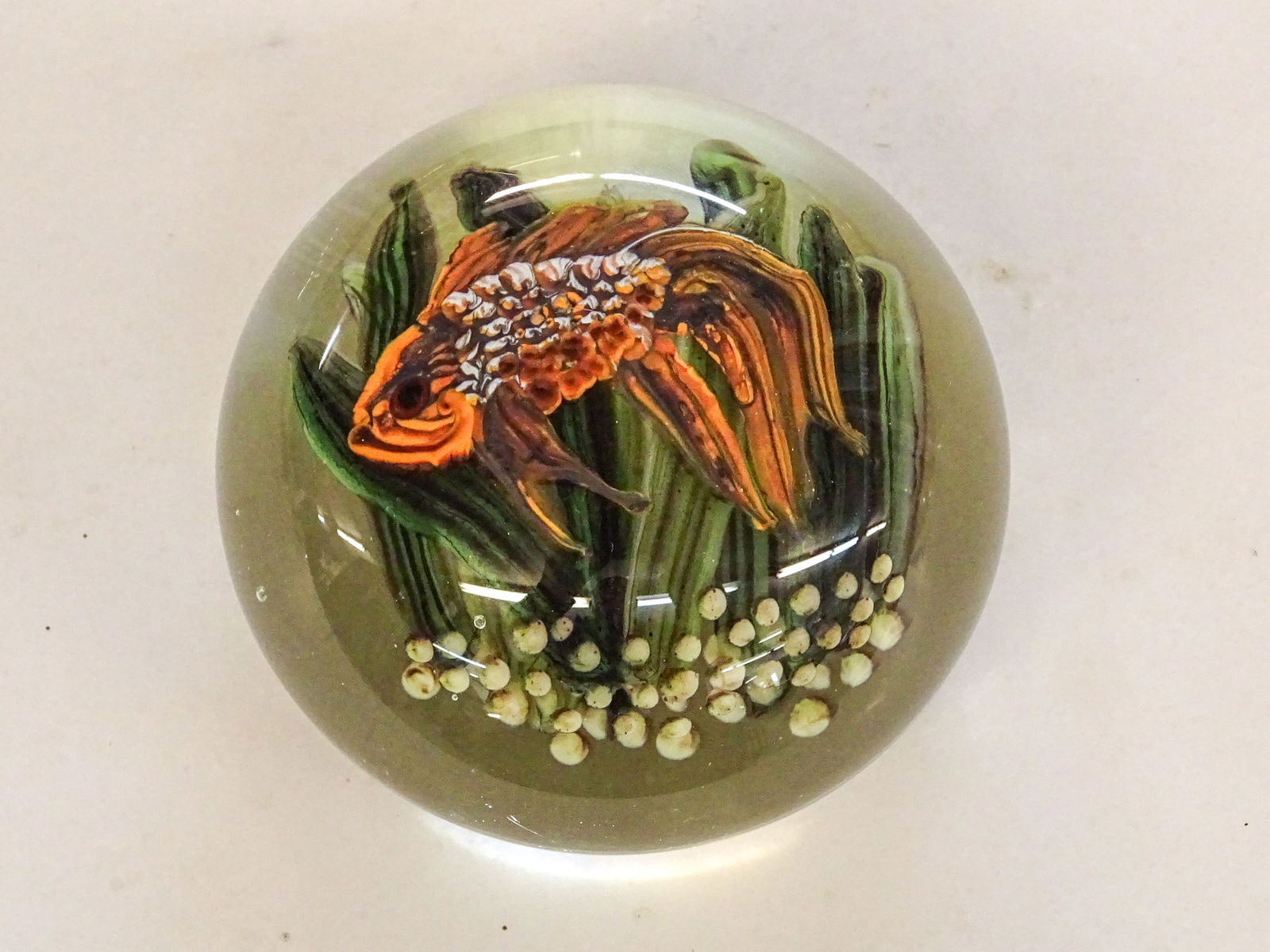 Janet Kelman Paperweight: Janet Kelman signed paperweight. 3" D..