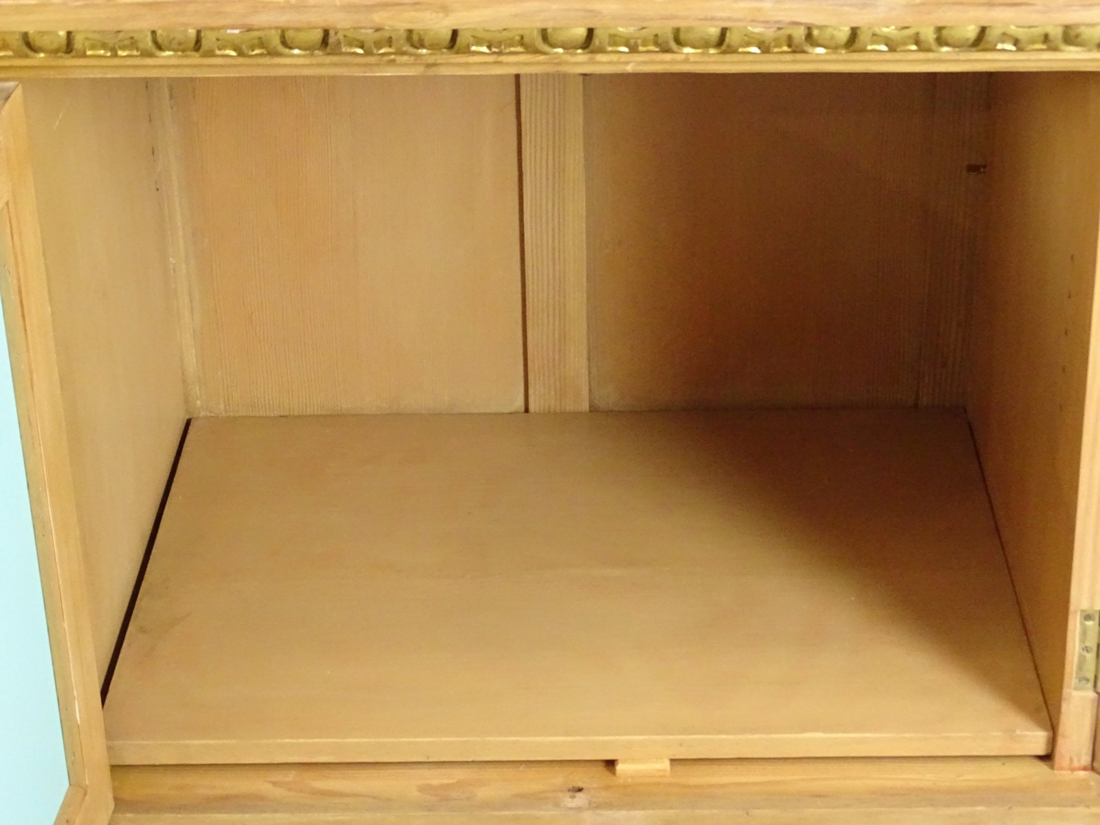 Continental Serving Cabinet - 8