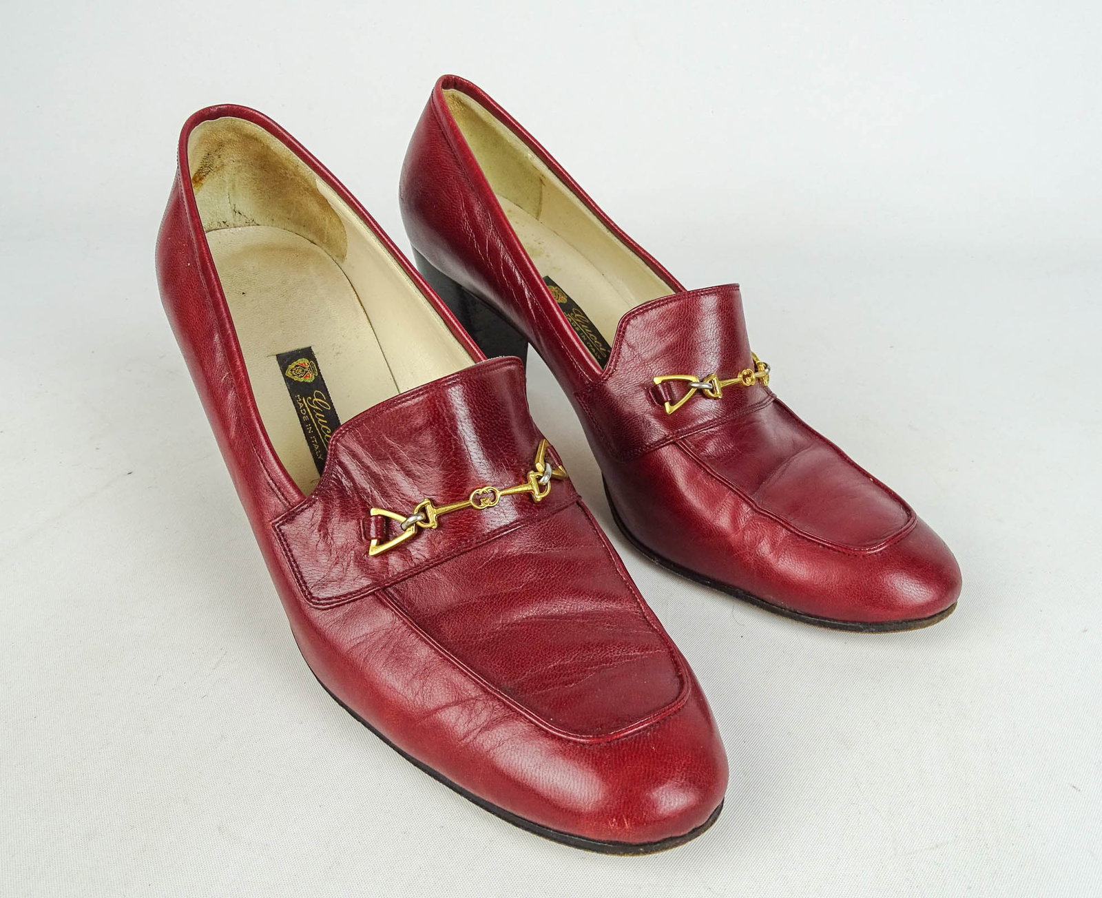 Pair of Vintage Gucci Shoes: Pair of vintage (1970's) women's cordovan shoes with Gucci bit detail. Very lightly worn with original sole and heel. 3" height, size 39 1/2 B.