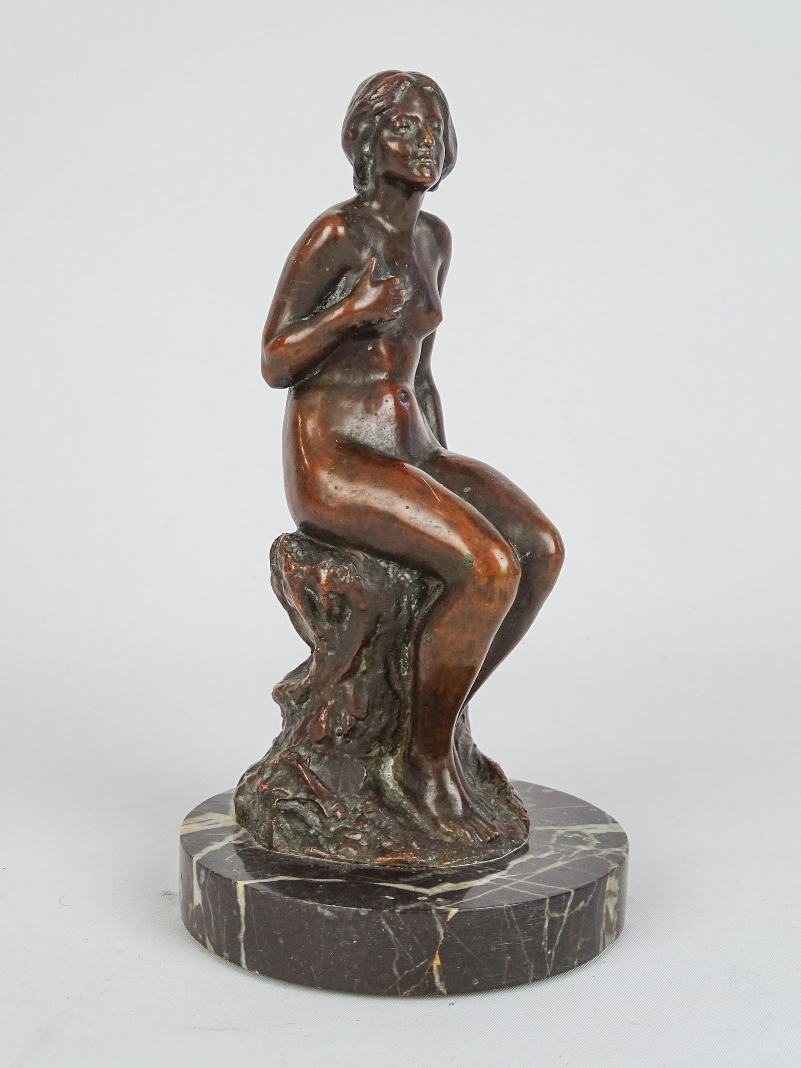 B. Zoppo Bronze Sculpture: B. Zoppo bronze sculpture of a woman (marble base). Marked "B. Zoppo Foundy N.Y.". 9" Ht..