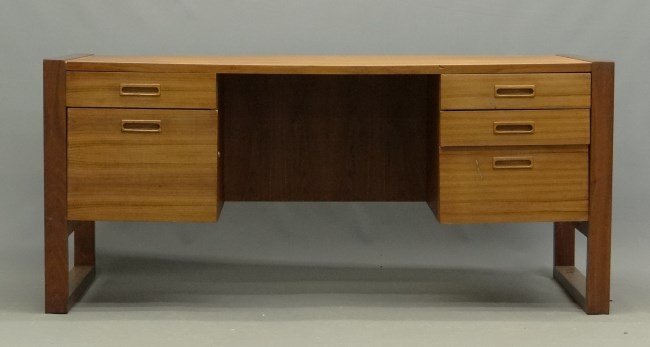 Danish Modern Desk: Danish Modern executive type desk. Top 31" x 64", 28 1/2" Ht.
