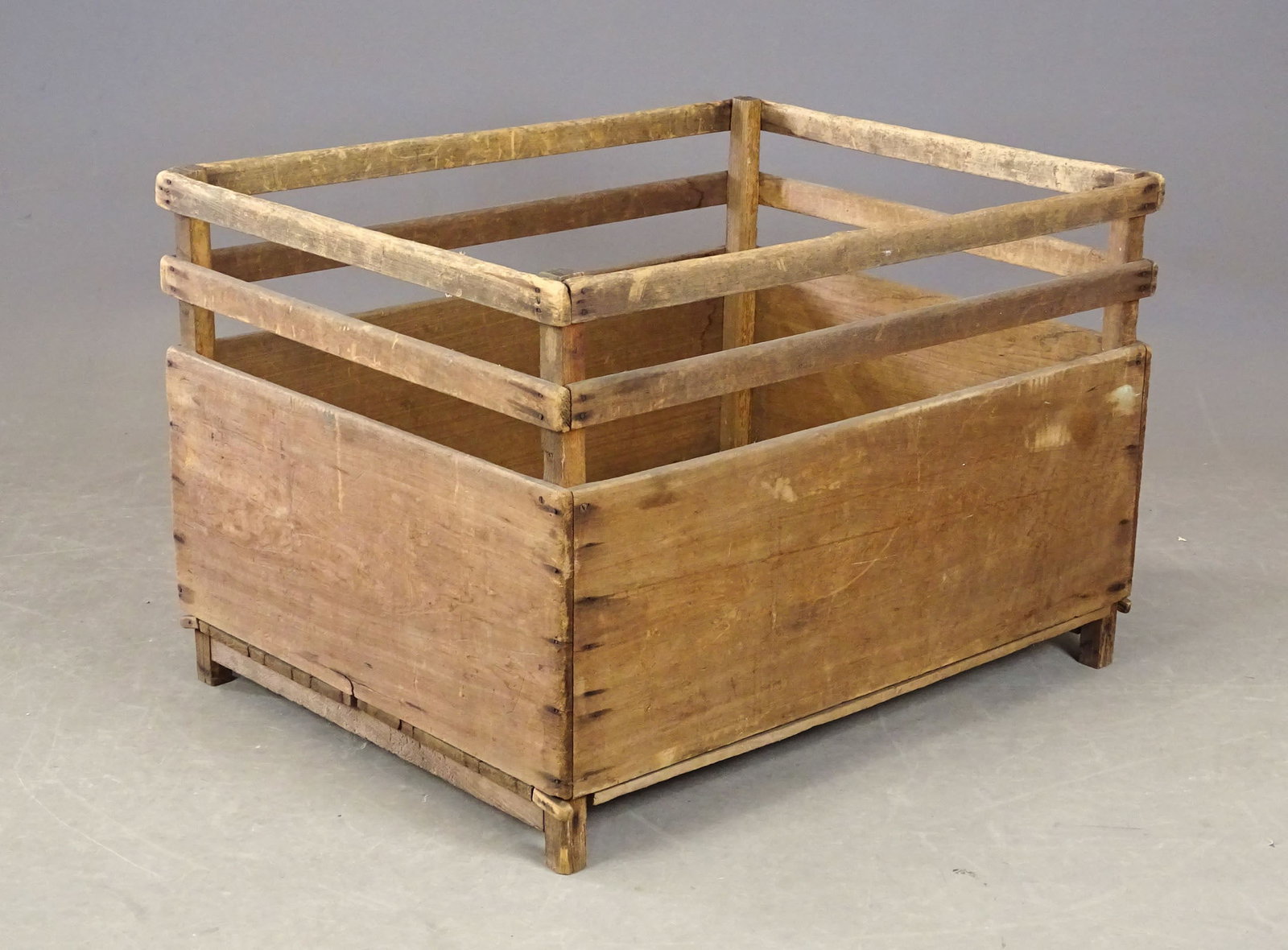 Wooden Bin (1 of 3)